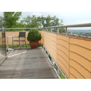 Floracord Balkonverkleidung Sisal (90x300cm) am Balkongeländer, seitlicher Sichtschutz.