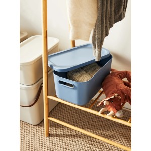Weiße Rotho Albula Multibox 25L mit blauem Deckel, Aufbewahrungsbox für Ordnung.