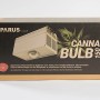 Verpackung der Parus LED-Pflanzenlampe Canna Bulb 150 für den Cannabis-Anbau.