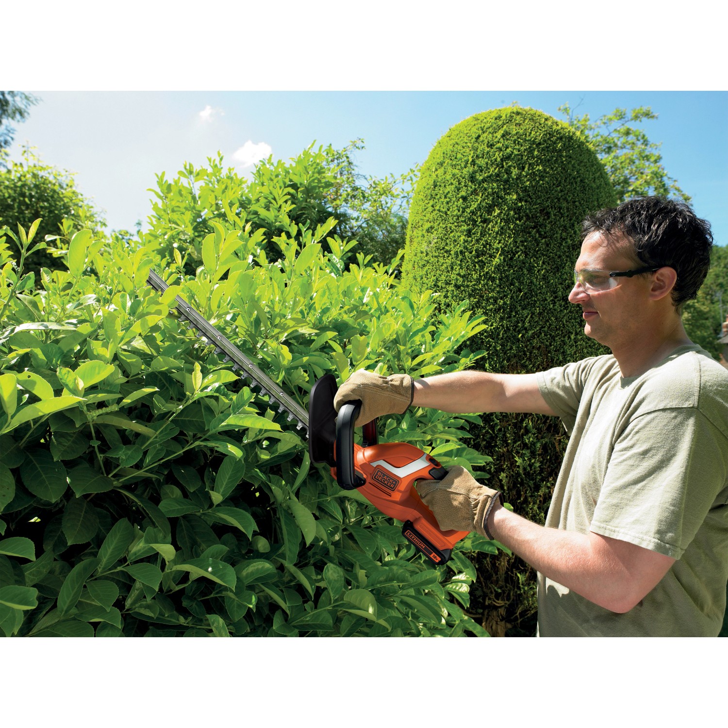 Black+Decker AkkuHeckenschere GTC1845L20 18V 2,0 Ah 45 cm Schwertlänge