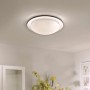 Chromfarbene LED-Deckenleuchte Skyler Ø 38 cm mit Sternenhimmel-Optik.