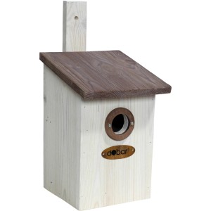 Weißer Dobar Beobachtungsnistkasten aus FSC®-Holz, 33x20cm, mit braunem Dach und rundem Einflugloch.