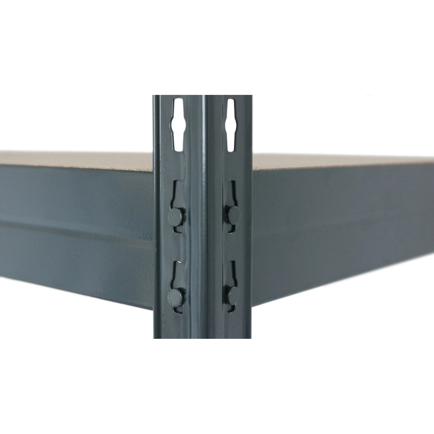 Detailaufnahme: Anthrazitfarbenes Ar Shelving Schwerlast-Steckregal mit Rivet-System.