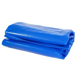 Blaue MCW Pool-Abdeckung, oval, 7,31x3,65 m, aus Polyethylen-Folie.