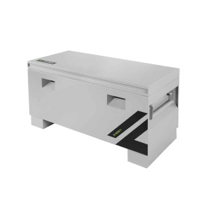Zipper Werkzeugbox ZI-WKB91 aus Weißaluminium, pulverbeschichtet, mit Staplerfüßen und Tragegriffen für Werkzeugaufbewahrung.