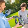 LUX 20V Akku 2Ah mit Stichsäge im Einsatz. Akku für Elektrowerkzeuge aus dem 1 PowerSystem.