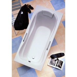 Weiße Ottofond Körperform-Badewanne Jamaica 170 cm mit Nackenkissen und Armlehnen.