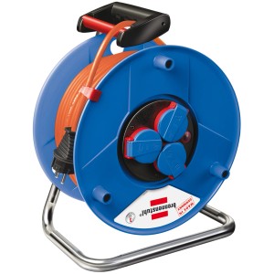 Brennenstuhl Kabeltrommel, 25m, blau. Kabelaufroller mit drei Steckdosen für den Einsatz im Freien.