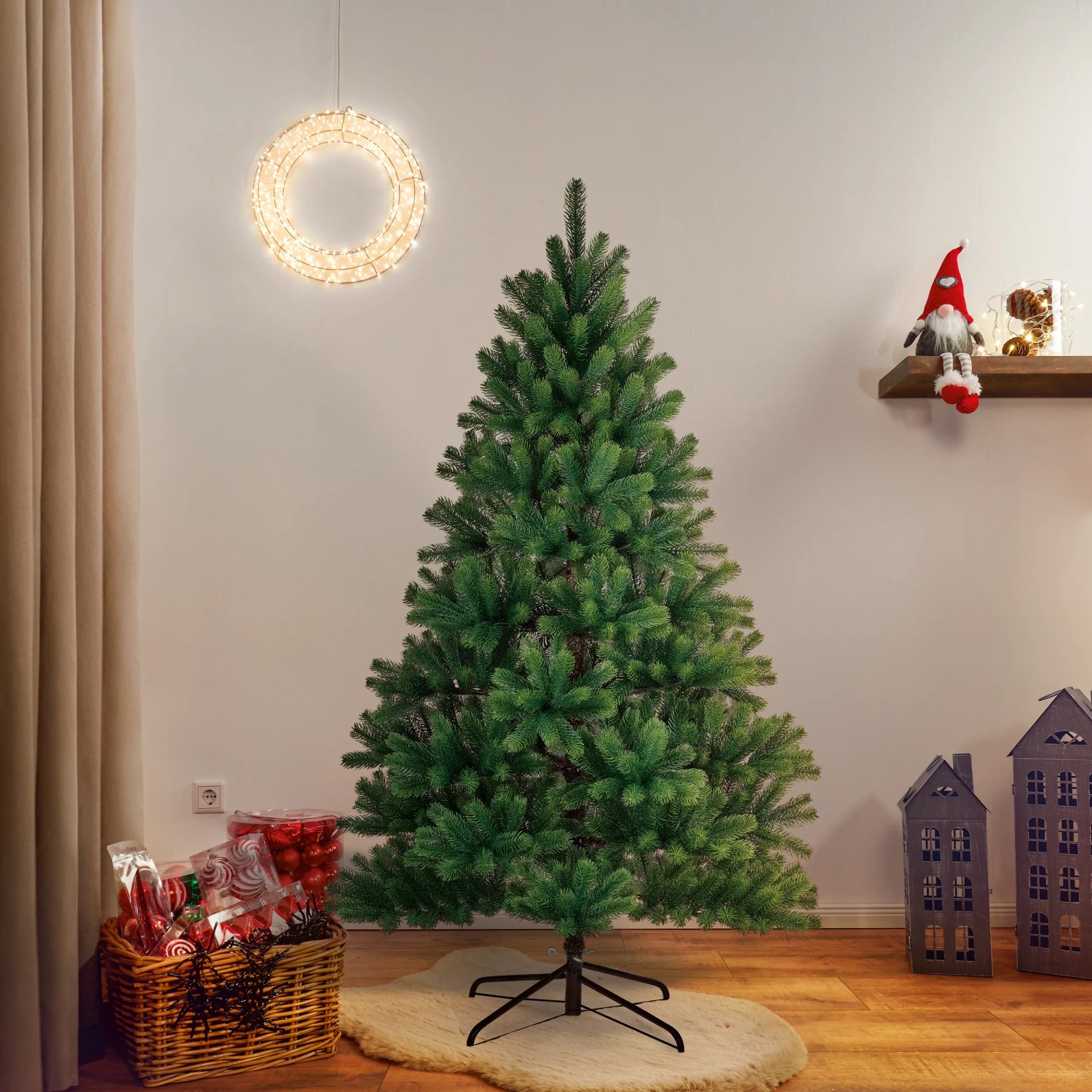 Knstlicher Weihnachtsbaum Nagano Tannenbaum 120 cm Kunsttanne Grn kaufen  bei OBI