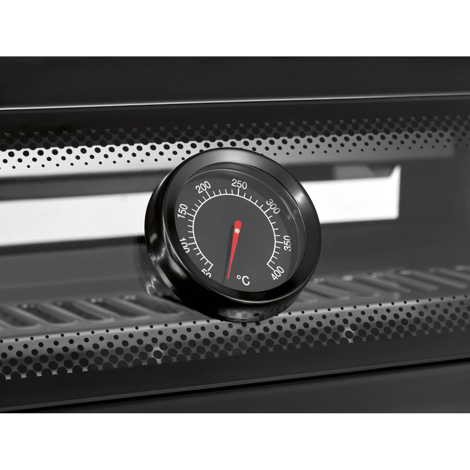 Detailaufnahme: Thermometer im Jamestown Gasgrill KNOX Master Class, das die Temperatur anzeigt.