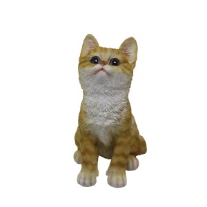 Sitzende Deko-Katze (Katzenbaby) von Sunny Garden, 20 cm, aus Polyresin.