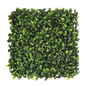 Grüne Tenax Panel Pothos Kunsthecke, 1x1 m, ideal als Balkonsichtschutz oder vertikaler Garten.