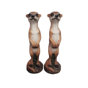 Zwei braune Erdmännchen Dekofiguren aus Polyresin, 15 cm hoch, aufrecht stehend. Ideal für Garten & Haus.