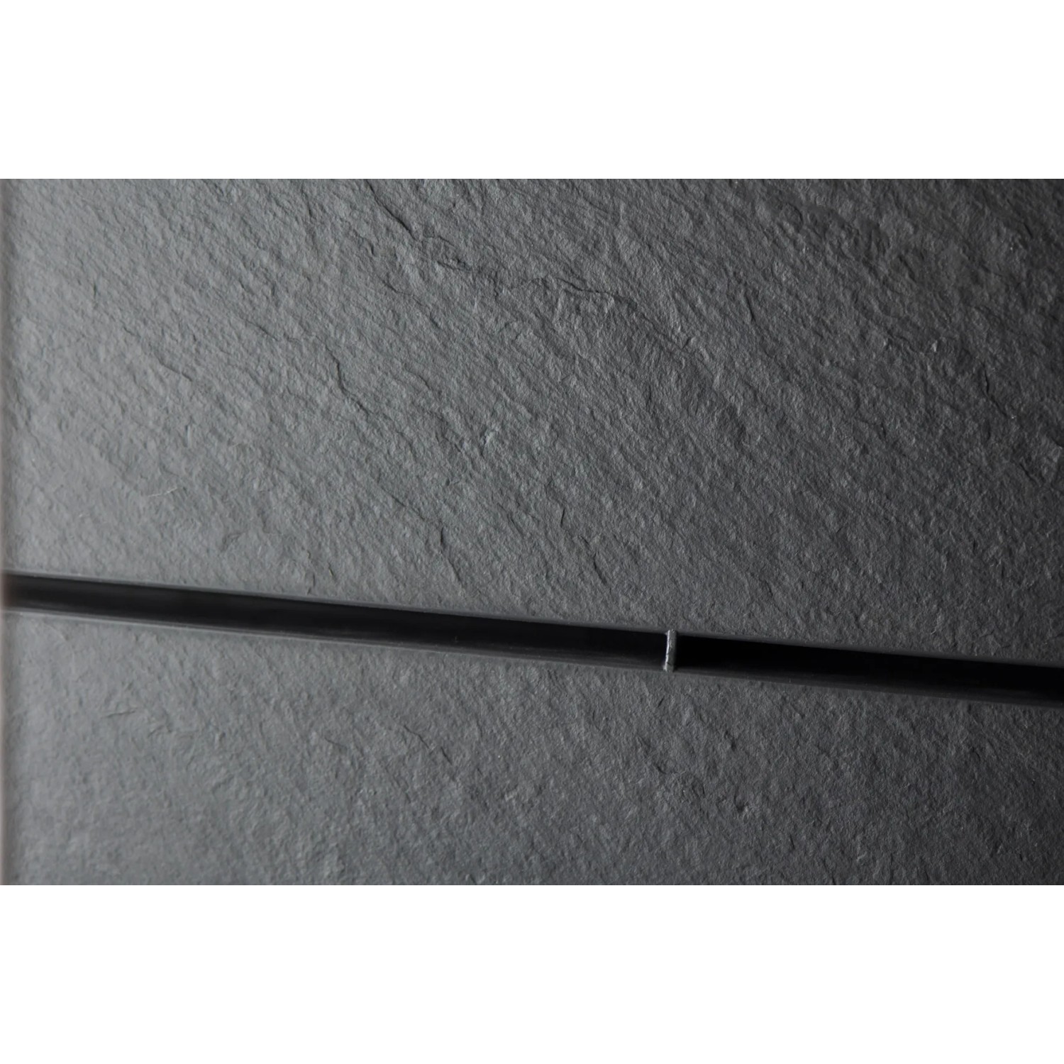 Detailaufnahme: Garantia Ergo Quadro S Stone Kunststoff-Hochbeet mit Steinoptik.
