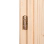 Detailaufnahme: Holz-Nebeneingangstür NET 510 mit Türband. Naturholz, unbehandelt.