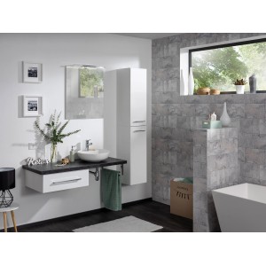 Modernes Badezimmer mit rundem Fackelmann Aufsatzbecken aus Keramik auf dunkler Waschtischplatte.