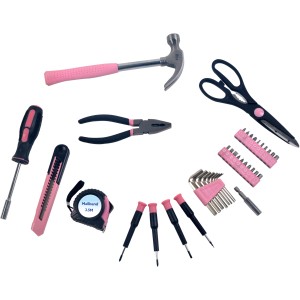 39-teiliges Werkzeugset im Koffer mit pinken Akzenten: Hammer, Zange, Schraubendreher, Bits, Maßband, Schere.