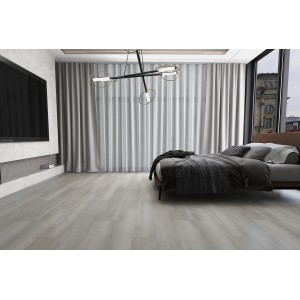 Heller Klebe-Vinylboden Amarillo Oak Breitdiele im Schlafzimmer verlegt.