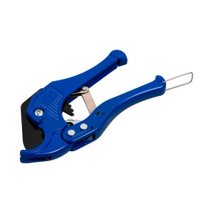 Blauer LUX PVC Rohrabschneider 42 mm Classic zum Schneiden von PVC-Rohren.