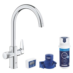 Grohe Blue Pure Start Curve Küchenarmatur-Set mit Aktivkohlefilter in Silber.