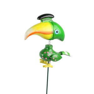 Fröhlicher Deko-Gartenstecker Nashornvogel mit Wackeleffekt, 52cm hoch.