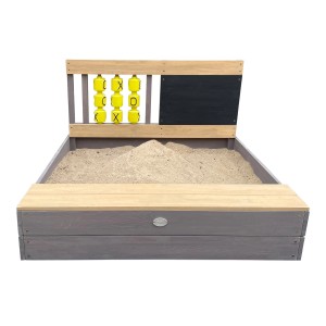 Axi Sandkasten Kitty mit Tic Tac Toe Spiel, grau-braun, mit Sitzbank und Sand.
