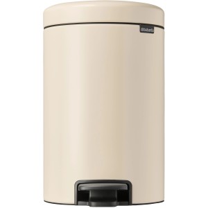 Beiger Brabantia Newicon Treteimer, 12 Liter. Kompakter Mülleimer mit Pedal.