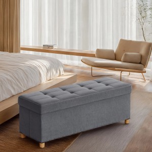 Graue Songmics Sitzbank Melisa mit Stauraum, klappbar, 38x110 cm. Sitzhocker mit Knöpfen.