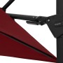 Detailaufnahme: Rechteckiger, bordeauxroter Doppler Balkonschirm Active Green Edition, Gestell schwarz.
