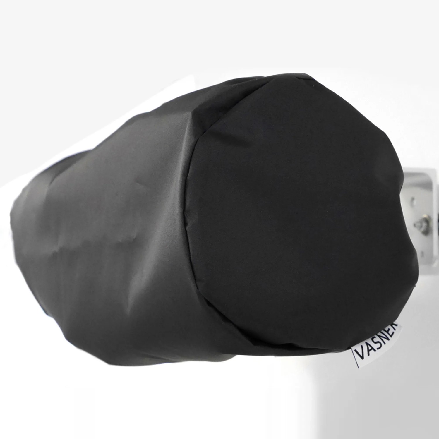 Schwarze Vasner Abdeckhaube AirCape Größe M für Appino Beatzz Terrassenheizstrahler.