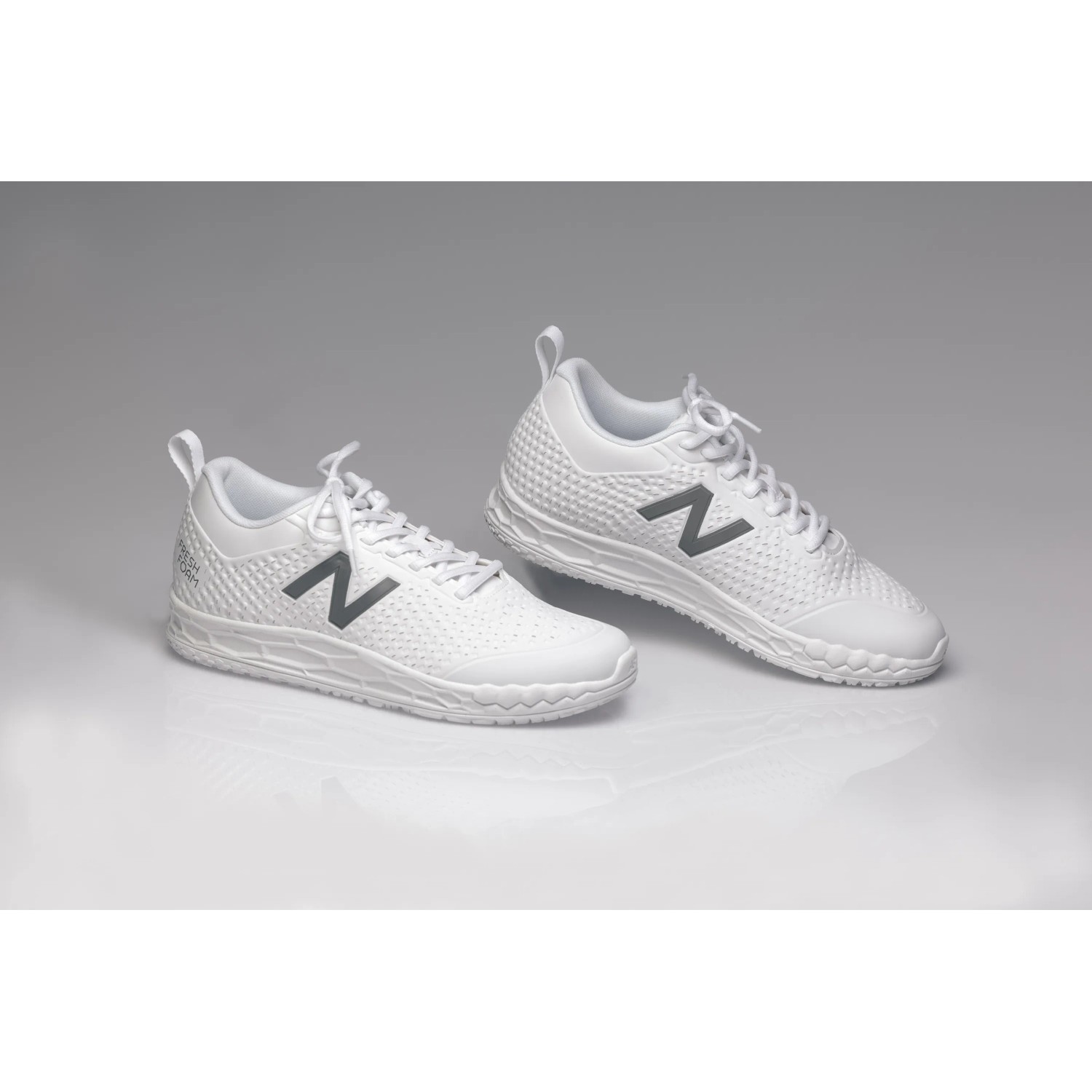 Weiße New Balance 906 SR Damen Berufsschuhe Gr. 36, atmungsaktiv und rutschfest.