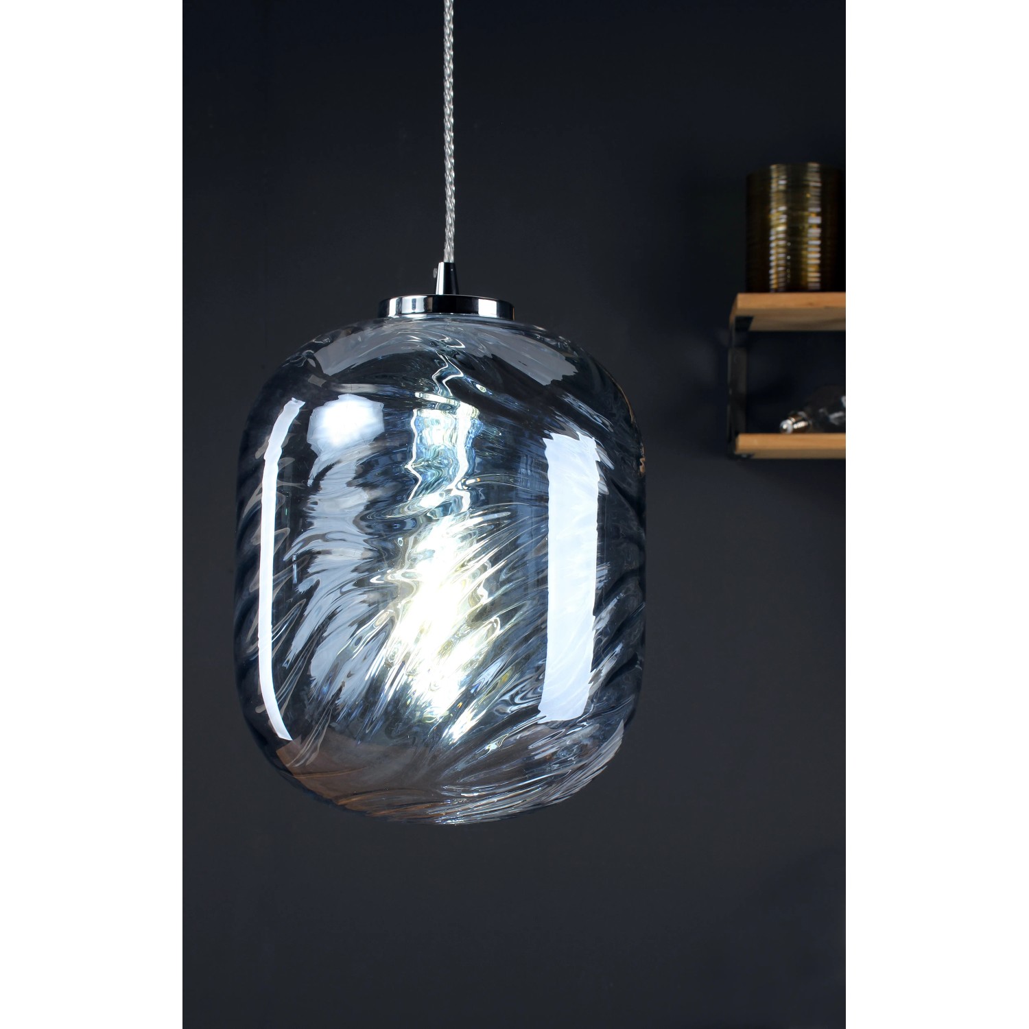 LUCE Design Pendelleuchte Nereide, blaues Glas mit Wellenmuster für interessante Lichteffekte.
