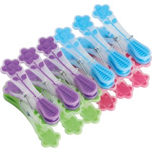 Softgrip Wäscheklammern, 12er Set in Pink, Lila, Blau und Grün, für schonendes Aufhängen der Wäsche.