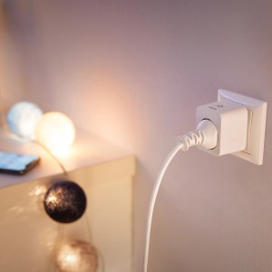 WiZ Smart-Plug im Einsatz: Smarte Steckdose für flexible Lichtsteuerung im Smart Home.