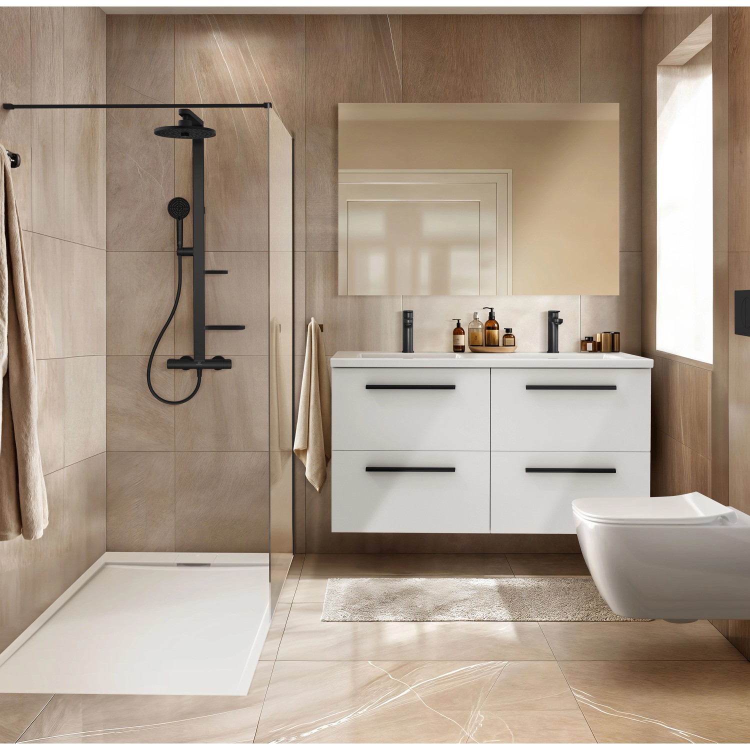 Ideal Standard Duschsystem mit Thermostat, Regen- und Handbrause, schwarz matt, im Badezimmer.