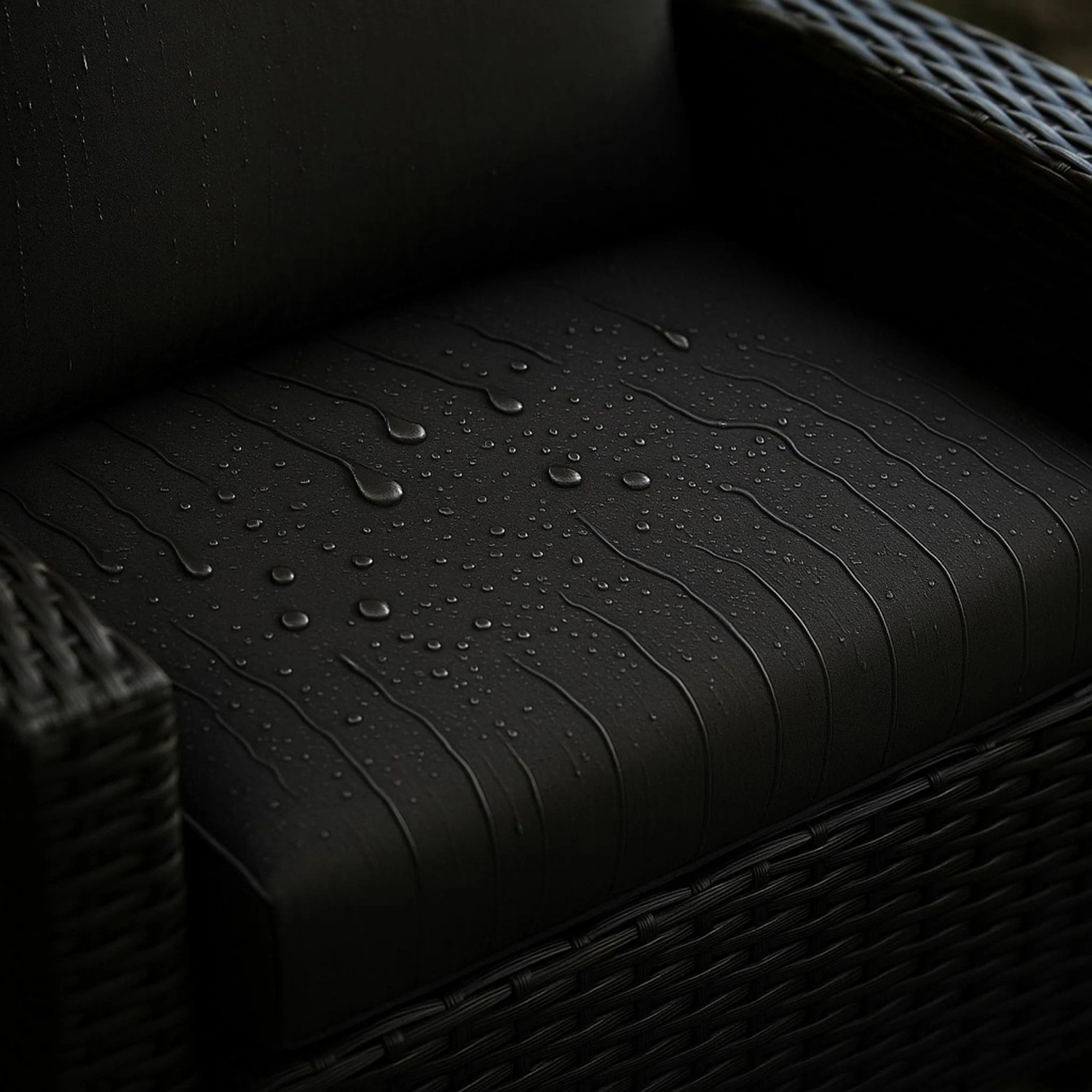 Schwarzes Gartenkissen (160x50cm) für Polyrattan-Möbel, geeignet für 2-Sitzer Gartensofa.