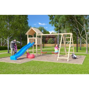 Karibu Spielturm Lotti mit blauer Rutsche, Doppelschaukel und Klettergerüst im Garten.