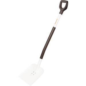 Fiskars Light Schaufel mit D-Griff, leicht und robust für Gartenarbeiten.