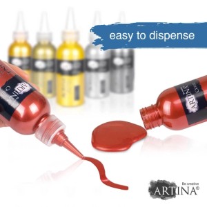 Artina Metallic Acrylfarben Set, verschiedene Farben werden aufgetragen.