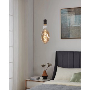 Eglo E27 LED Leuchtmittel in Tropfenform, 8W, warmes Licht für Wohnräume.