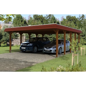 Skan Holz Doppelcarport in Nussbaum mit zwei geparkten Autos unter dem Carport.