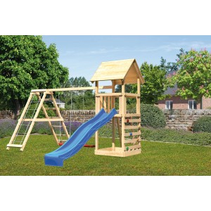 Karibu Spielturm Lotti mit Doppelschaukel, Kletterwand und blauer Rutsche im Garten.