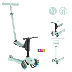 Mintfarbenes Globber Go-Up 3in1 Kinderfahrzeug als Aufsitzrad mit LED-Rollen. Zeigt auch Scooter- und Laufrad-Modus.