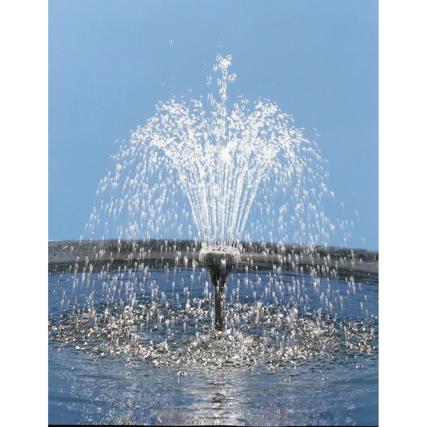 Ubbink Elimax 2000 Springbrunnenpumpe mit Fontäne im Teich, Wasserspiel.