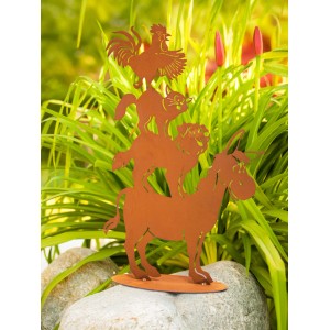 Rostbraune Deko-Figur Bremer Stadtmusikanten aus Metall für den Garten.