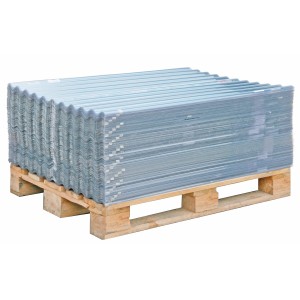 Stapel klare PVC-Wellplatten Sinus 76/18 (80x120cm) auf Palette für Kunststoffbedachung.