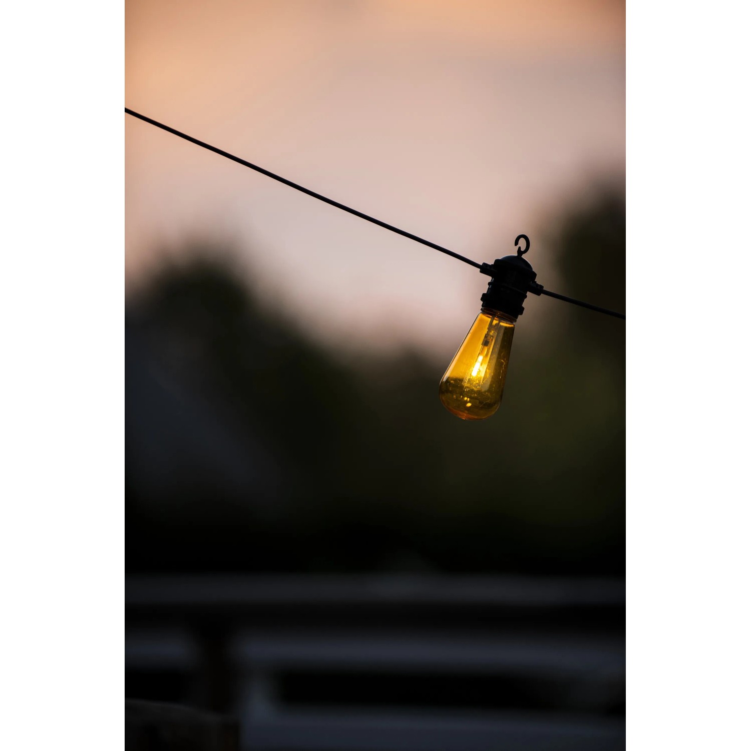 Konstsmide LED-Lichterkette Water Drop 10 Bunte Birnen 4,5 m Schwarz kaufen bei OBI