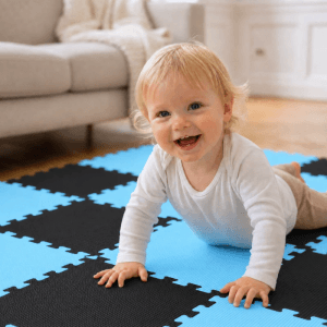 LittleTom Baby & Kinder Puzzlematte 30 x 30 cm 18 Stück Schwarz & Hellblau