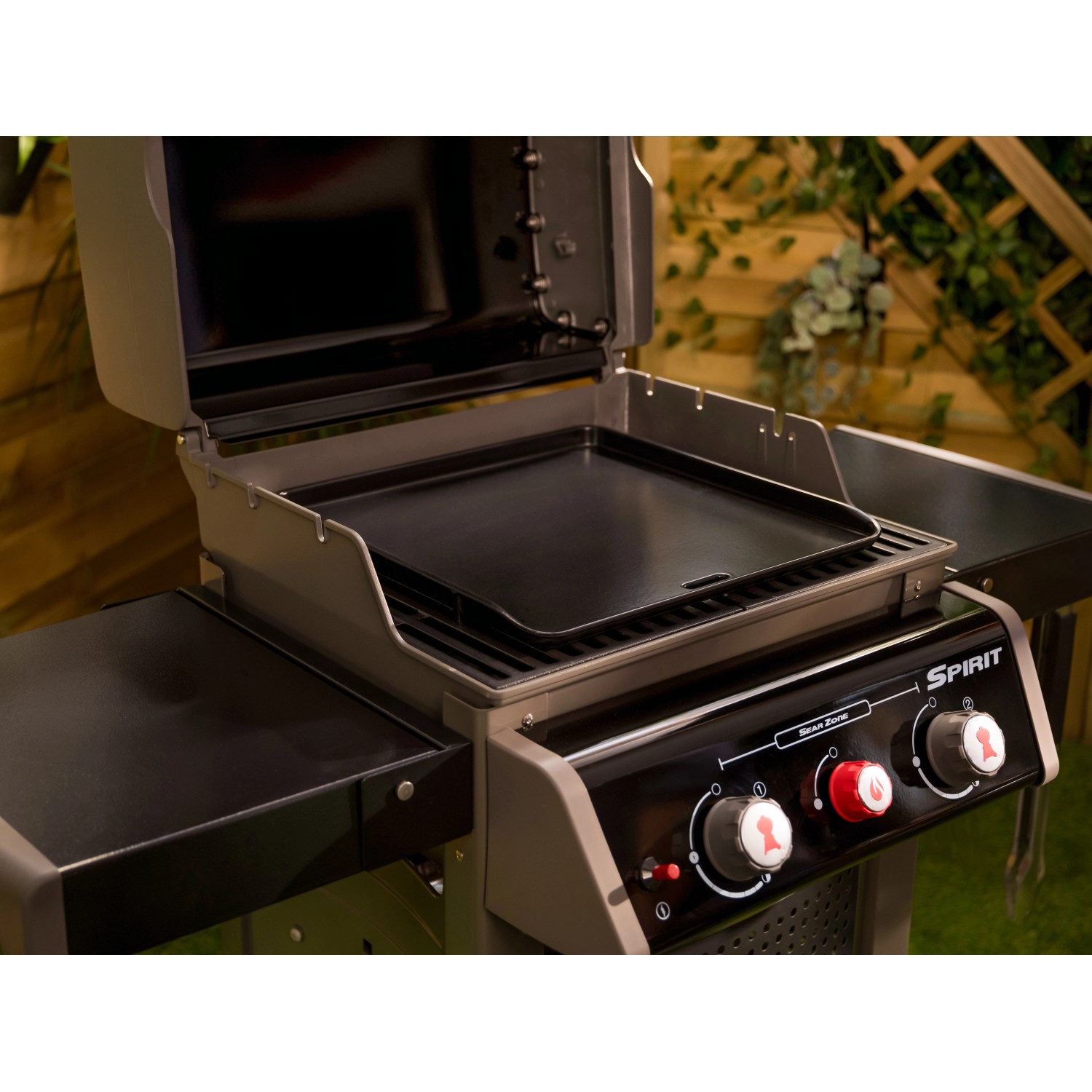 Weber Gasgrill Spirit E220S Classic GBS 2 Brenner & Sear Zone kaufen bei OBI