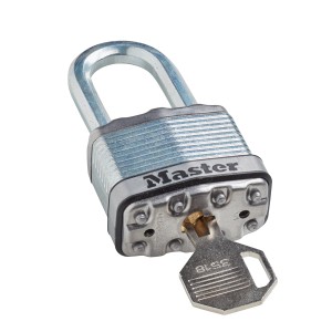Master Lock Excell Vorhängeschloss aus Stahl mit Schlüssel. Robustes Sicherheitsschloss.